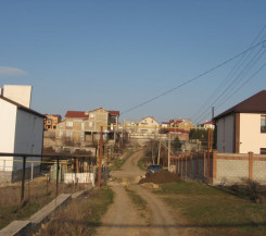 Участок на 5-км ул. Декоративный бульвар 6 соток