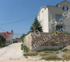 Участок 7 соток с коммуникациями в Стрелецкой на ул. Коралловой